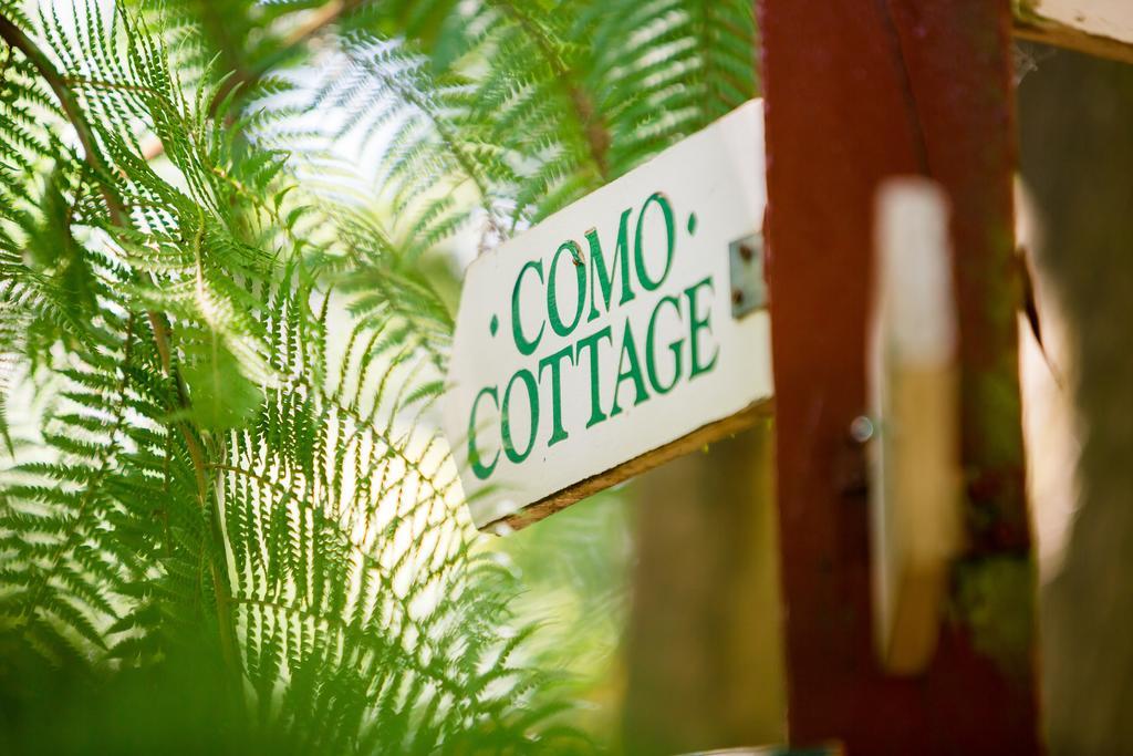 Como Cottage Accommodation Olinda Exterior photo